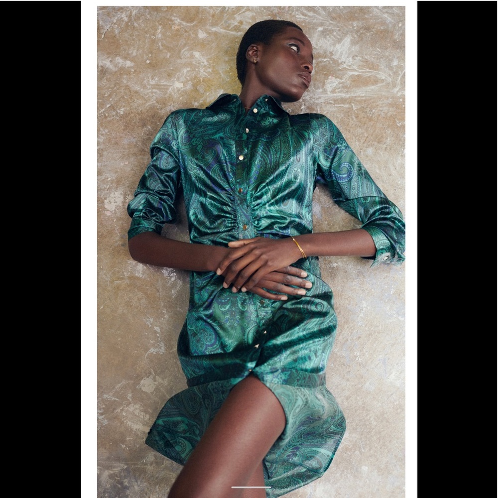 ZARA GREEN PAISLEY PRINT SHIRT DRESS WITH GOLD BUTTONS